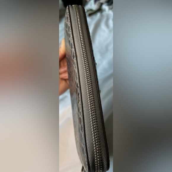 Michael Kors Snakeskin Continental Wallet w/Wristlet - Excellent Condition! - Picture 10 of 10